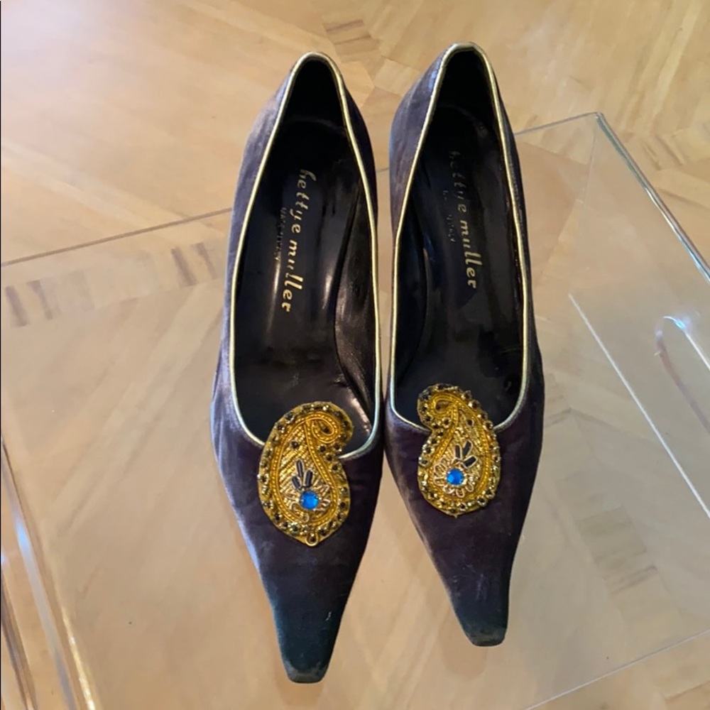 Fun grey velvet kitten heels